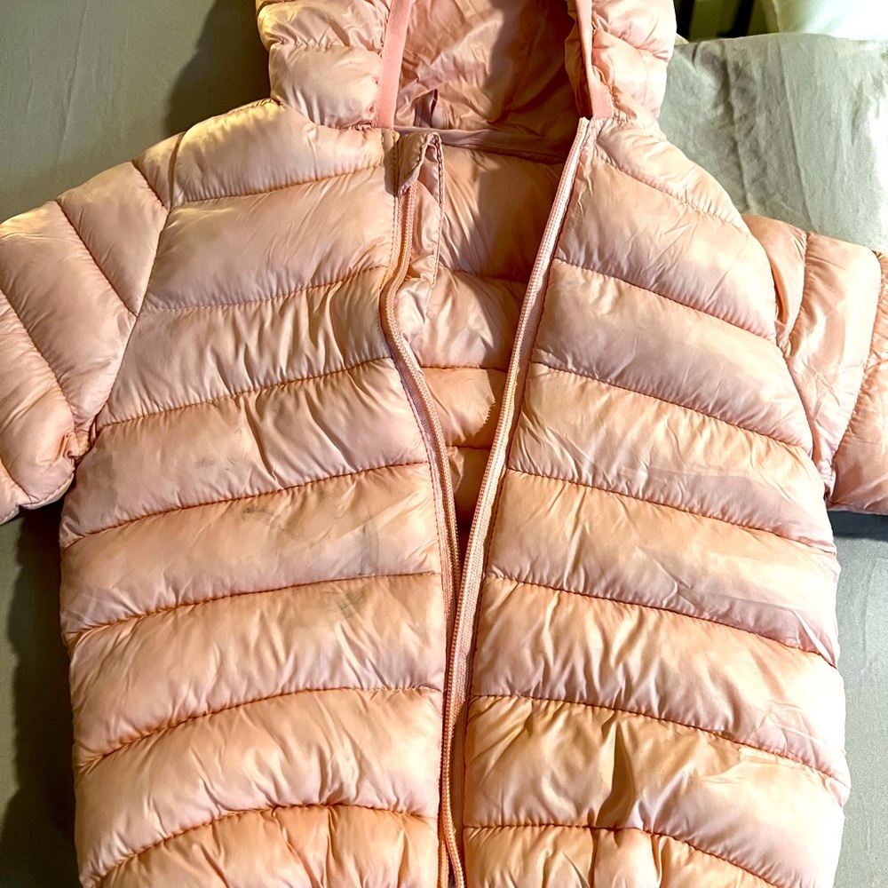 Light pink puffy toddler jacket, gently used.